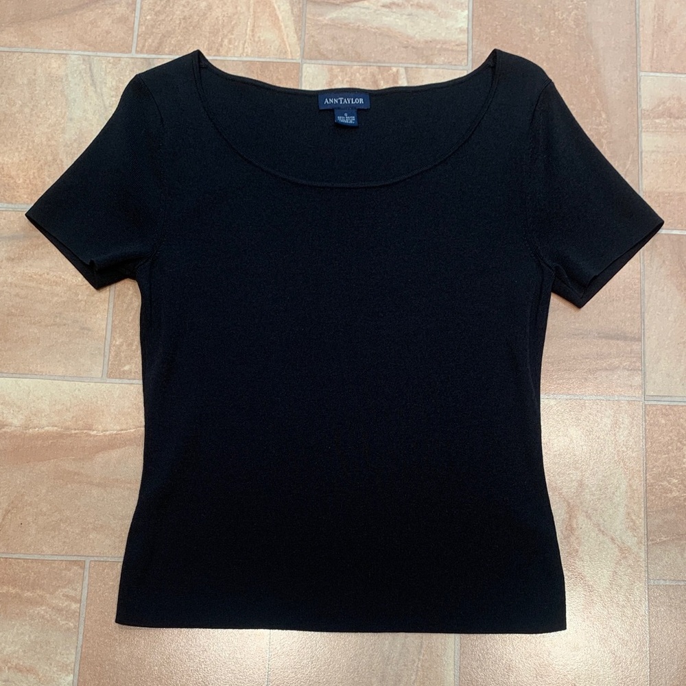 Ann Taylor Women’s Black Basic Scoop Neck Short Sleeve Shirt Top